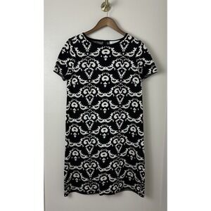 St. John‎ Jacquard Knit Dress Short Sleeve Black Beige Pattern Lux Minimal Sz 6